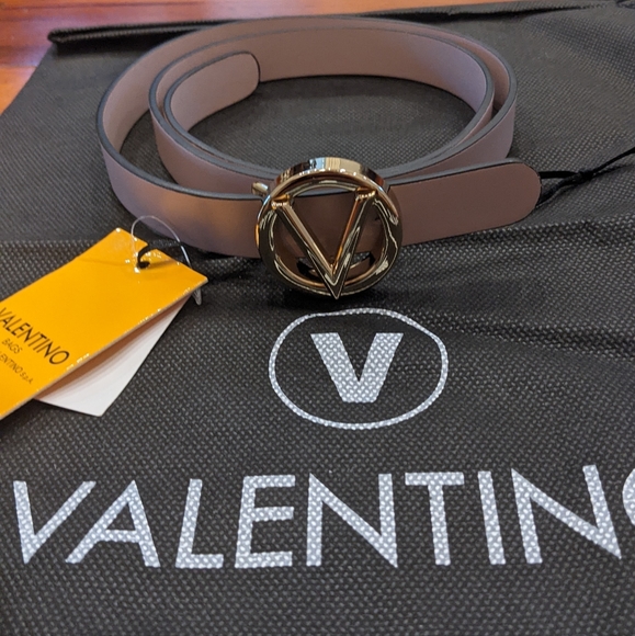 MARIO VALENTINO SLIM LEATHER LAVENDER LOGO BELT SIZE LARGE + DUST BAG NWT ❤️ - Picture 4 of 11